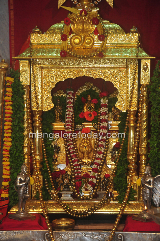 : Gokarna Parthagali Mutt Swamiji begins  2